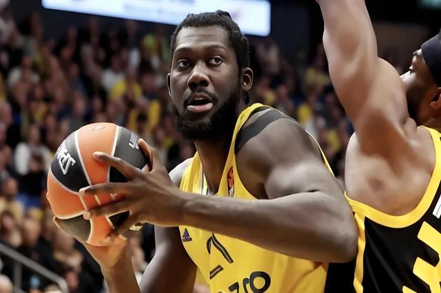 爱游戏官方网站-里尔内部会议纪要流出——国际比赛日止住颓势；CBA常规赛使命明确；阵容厚度经受考验的简单介绍